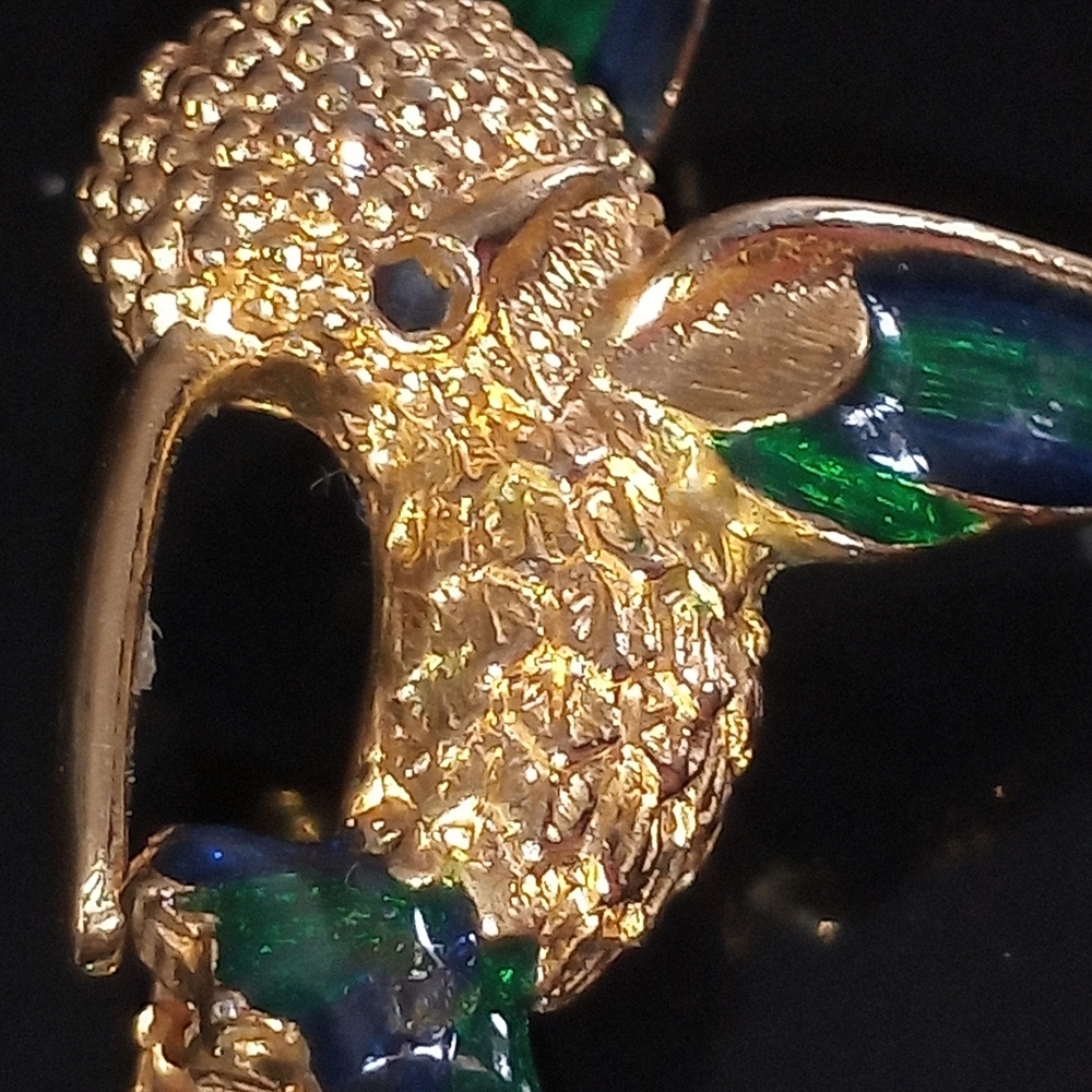 Hummingbird Pin - Picture 6 of 6